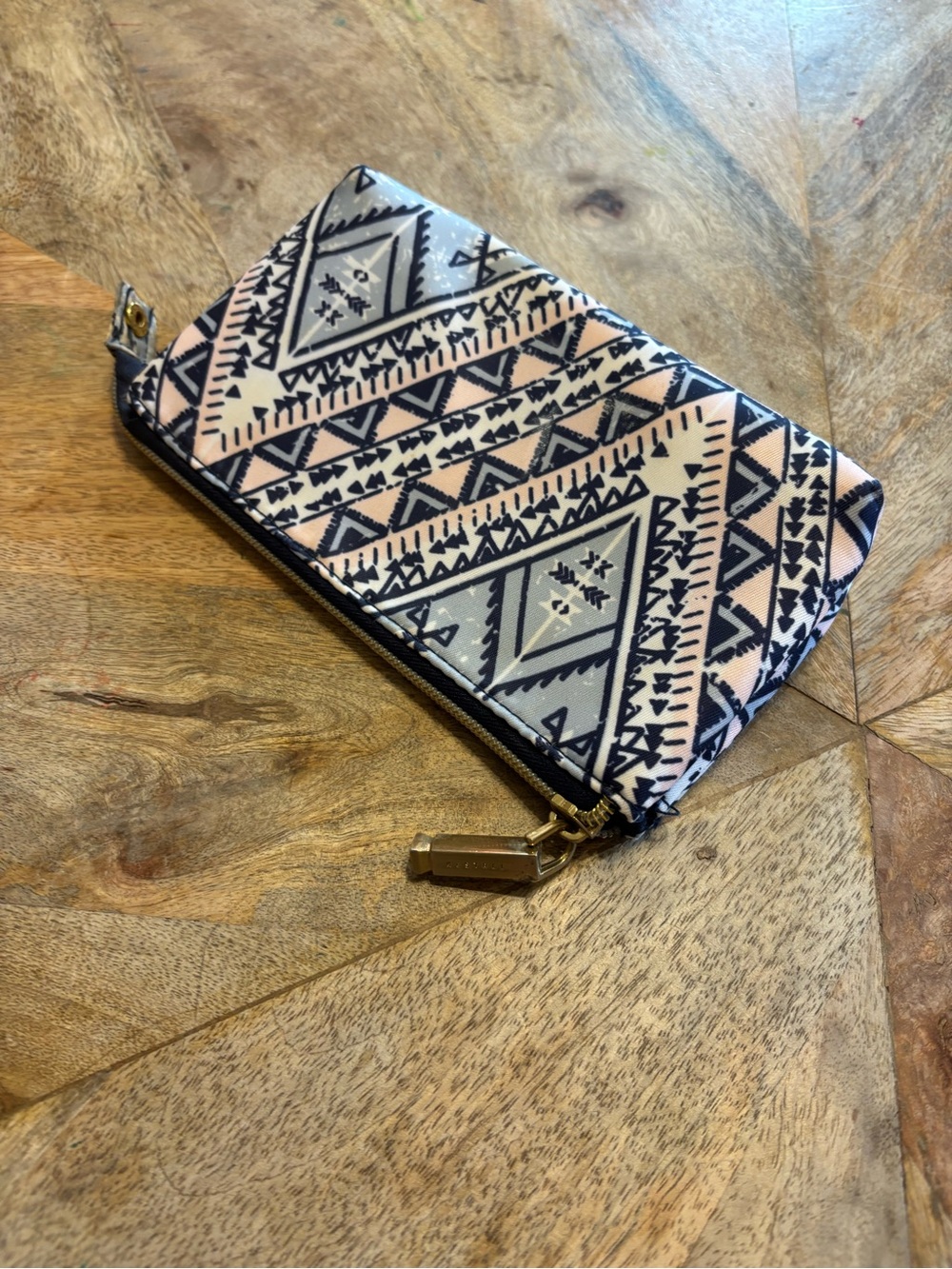 Geometric Zip Wallet in Blush and Navy